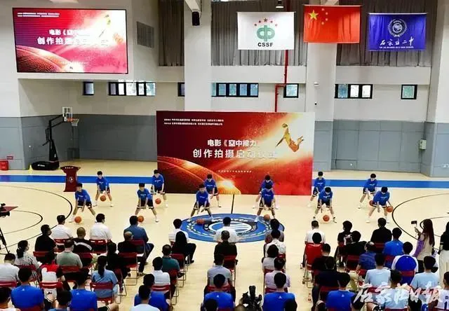 如何提高大前锋的篮球技巧和战术意识?_0
